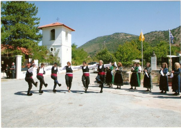 Παραδοσιακό γλέντι στο Κάτω Γραμματικό Πέλλας